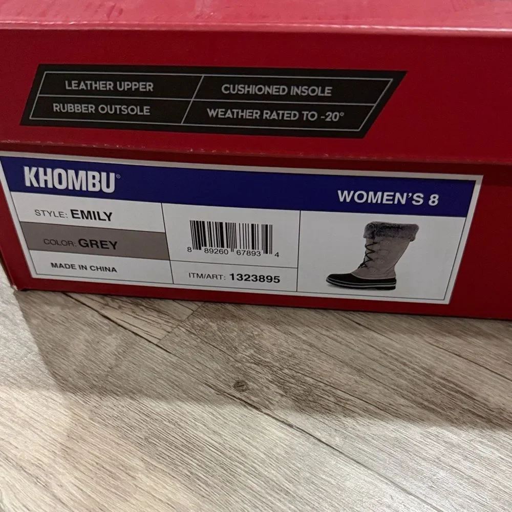 Khombu Women's Light Gray Faux-Fur Lined Winter Boots